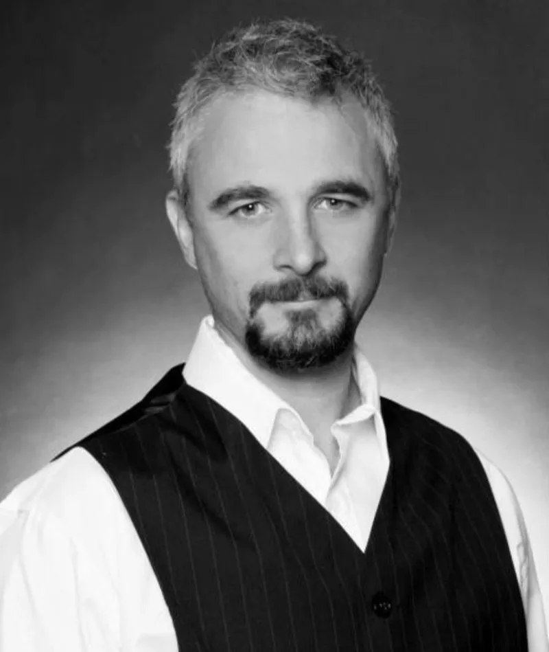 Michael Rowe, docente de Circa 24